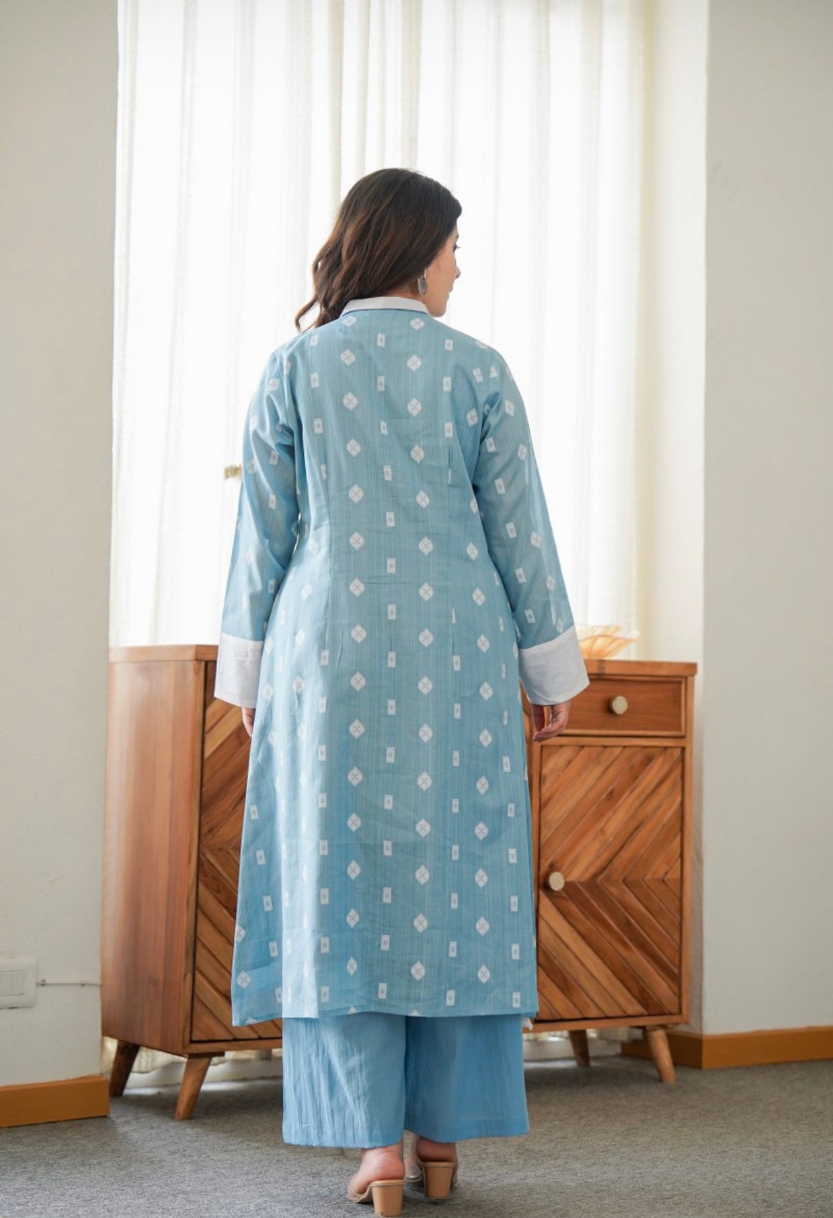Aqua Grace Embroidered Kurta Set