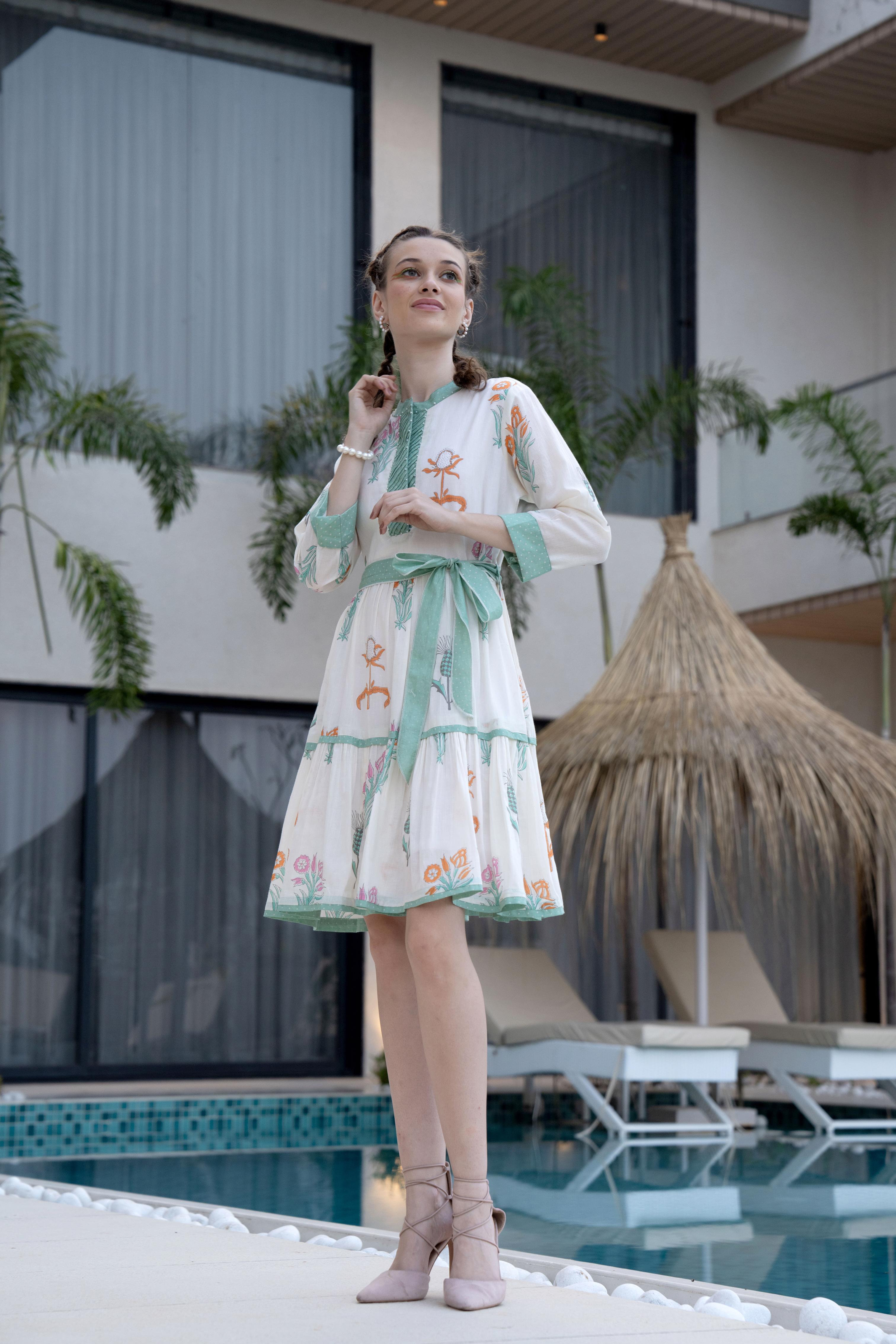 WOMEN'S DAISY DELIGHT : COTTON SHORT DRESS