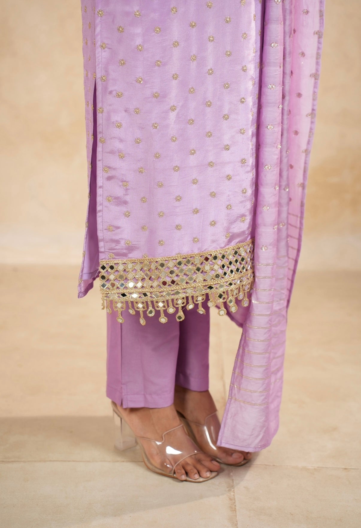 Levender Glow Mirror Embellished Kurta Set