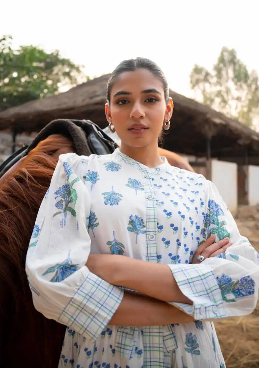 WHITE FLORAL PRINTED SHORT COTTON DRESS WITH PUFF SLEEVES