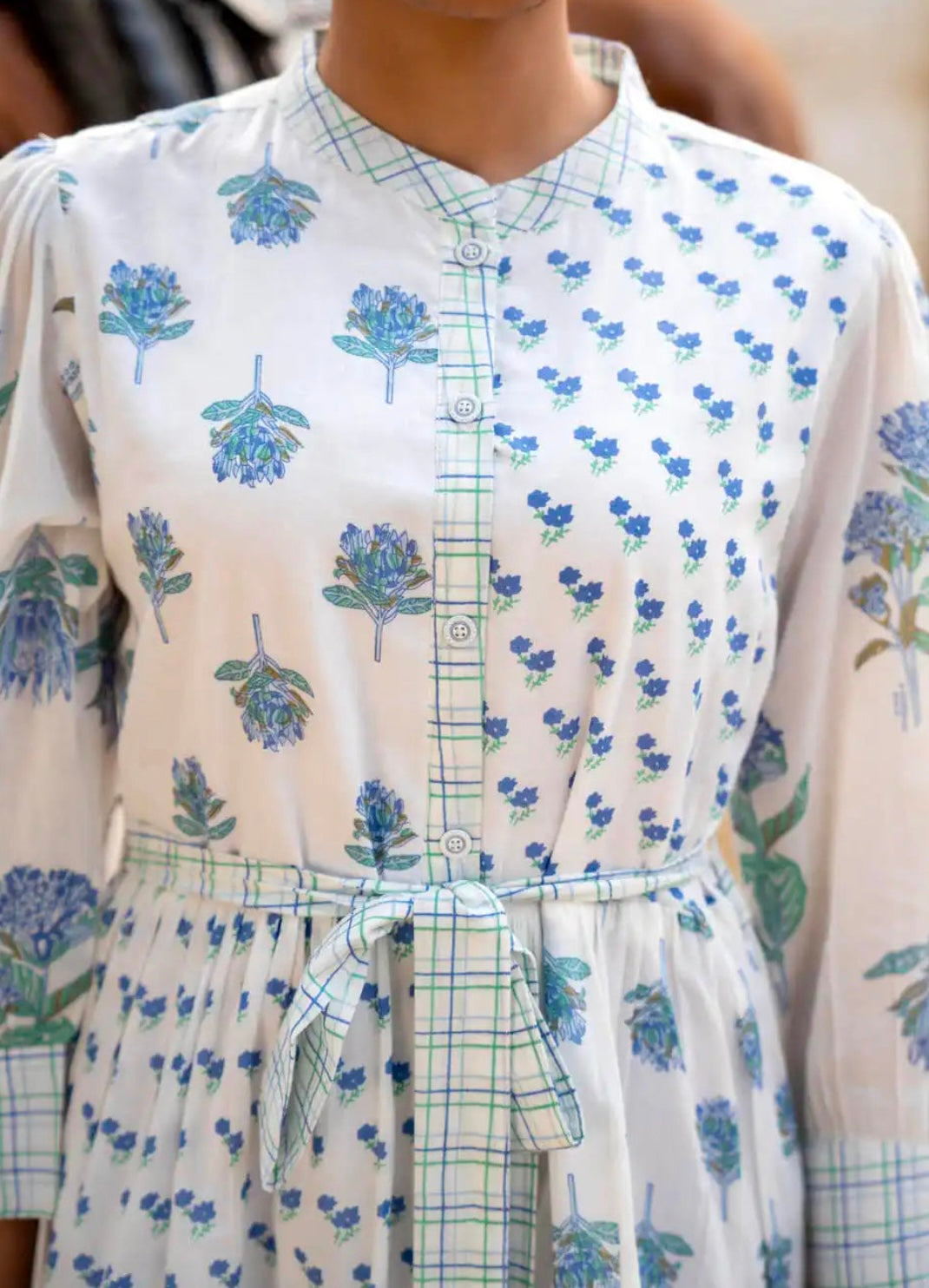 WHITE FLORAL PRINTED SHORT COTTON DRESS WITH PUFF SLEEVES