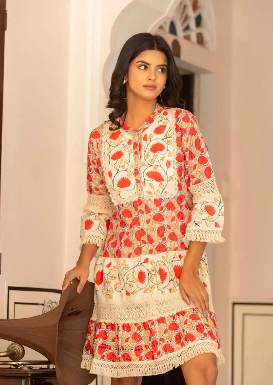 BOHO BLOOM COTTON SHORT DRESS WITH LACE DETAILING