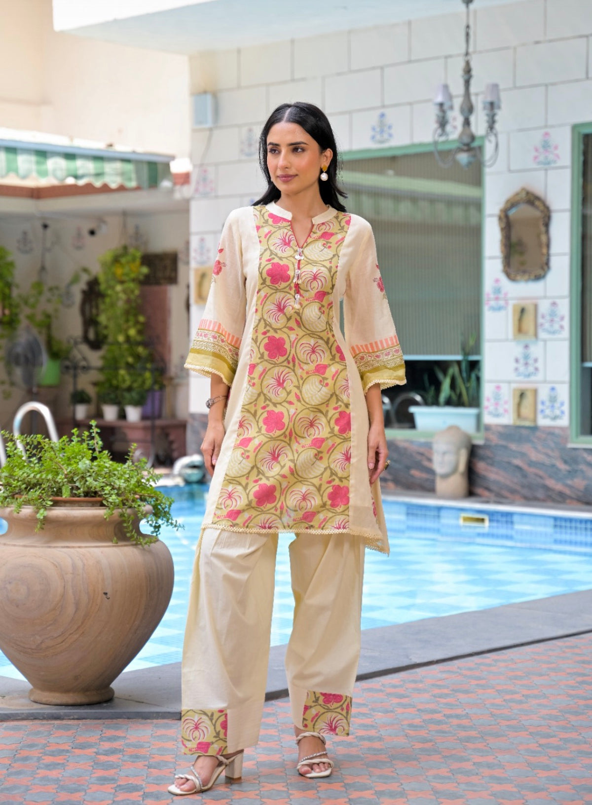 Fuchsia medley floral fusion farshi set