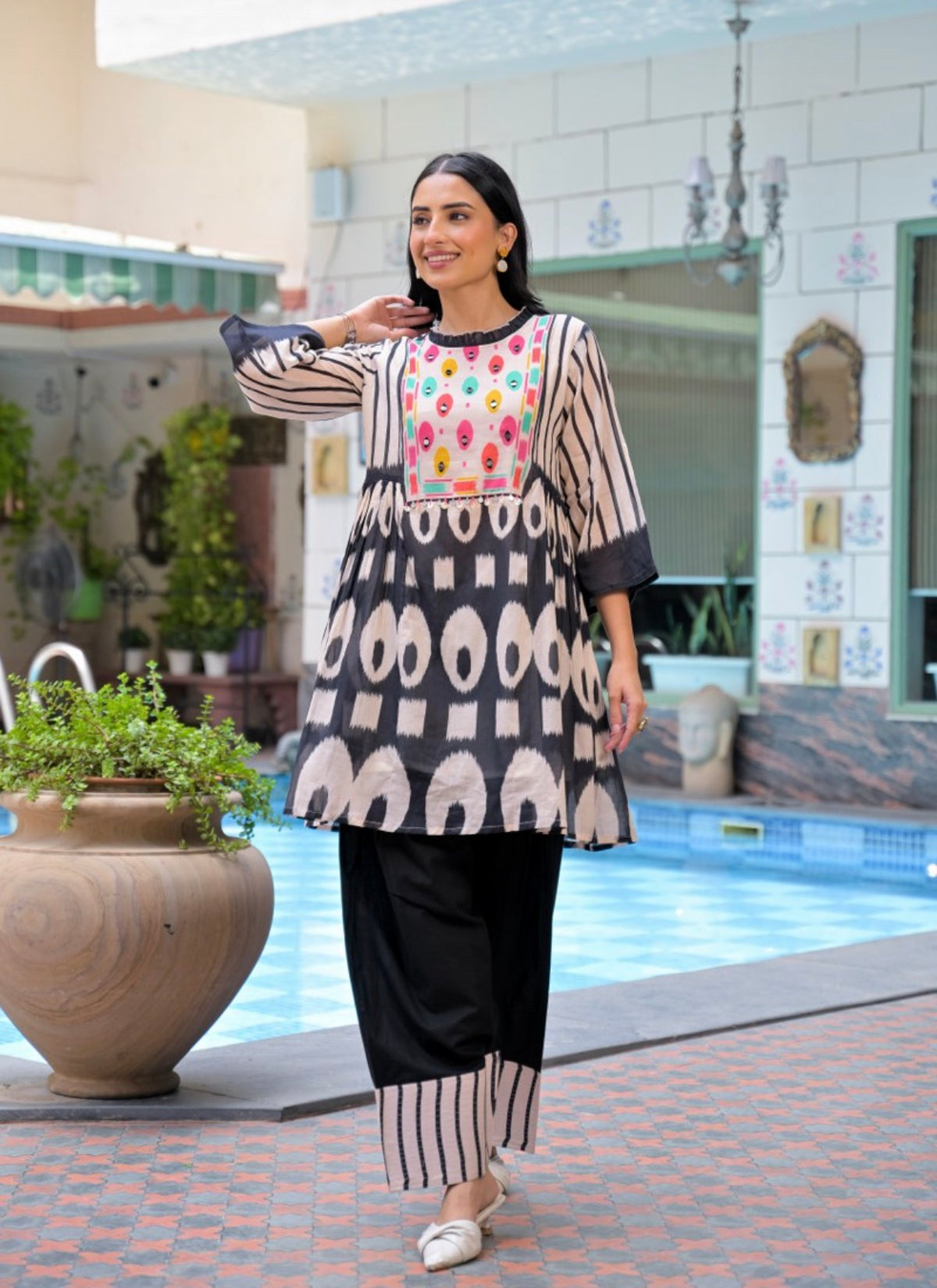 Urban ikkat fusion farshi set