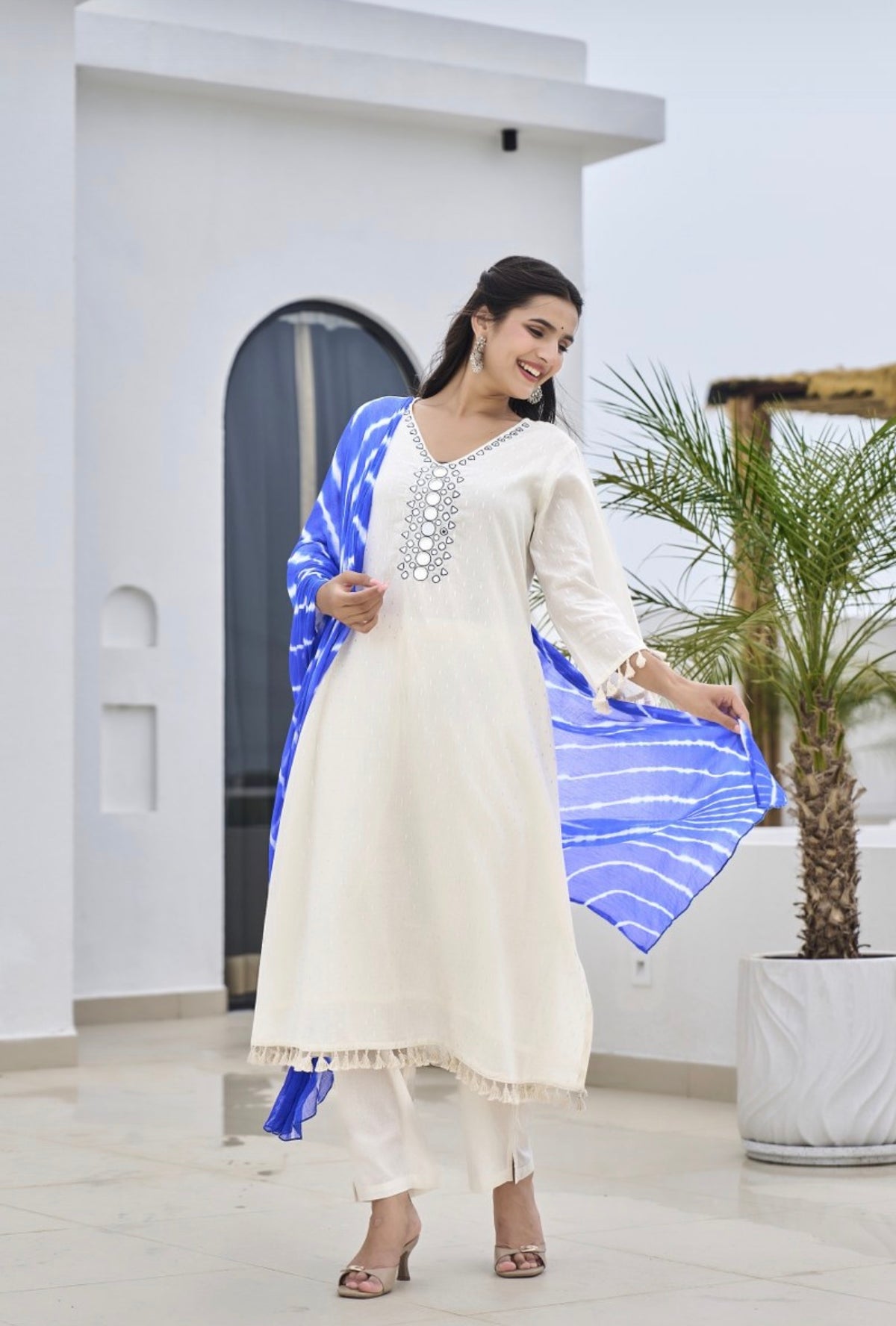 Crimson blue bloom kurta set