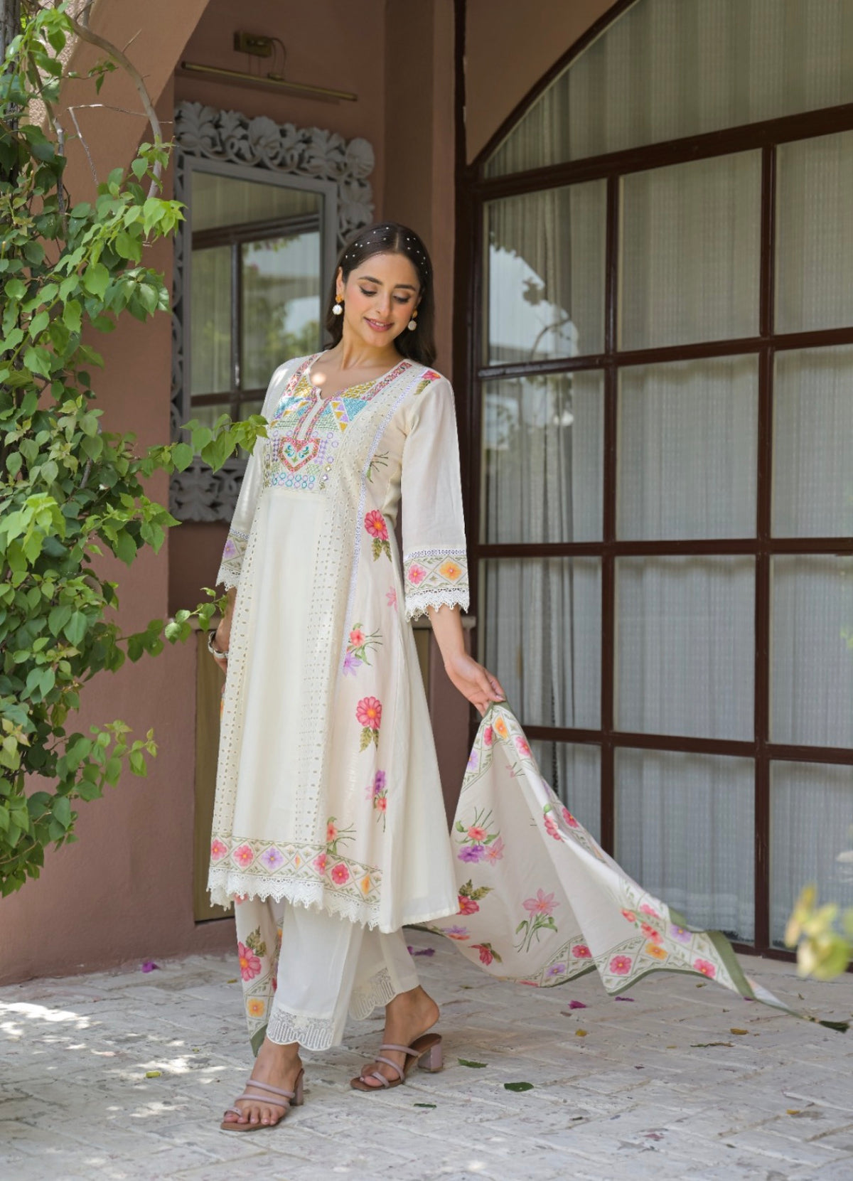 Meher floral noor kurta set