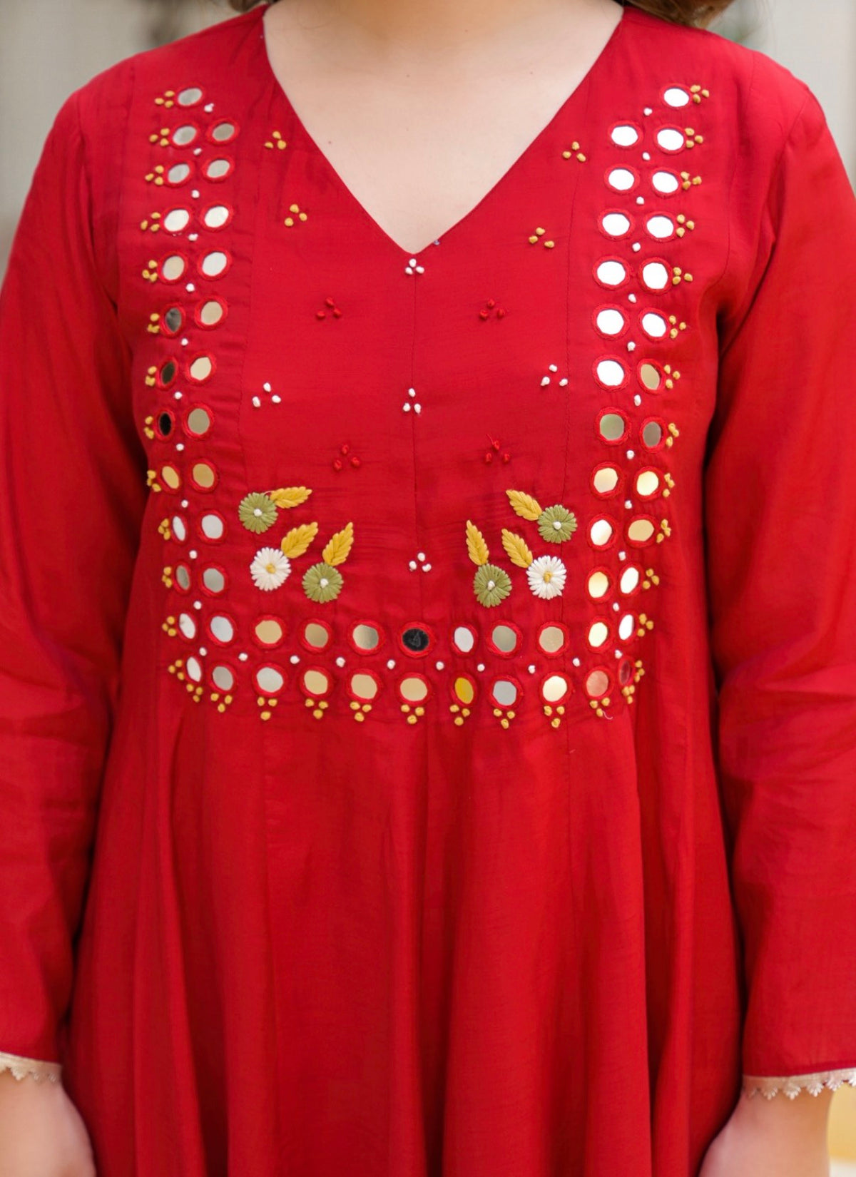 Scarlet charm ethnic suit set