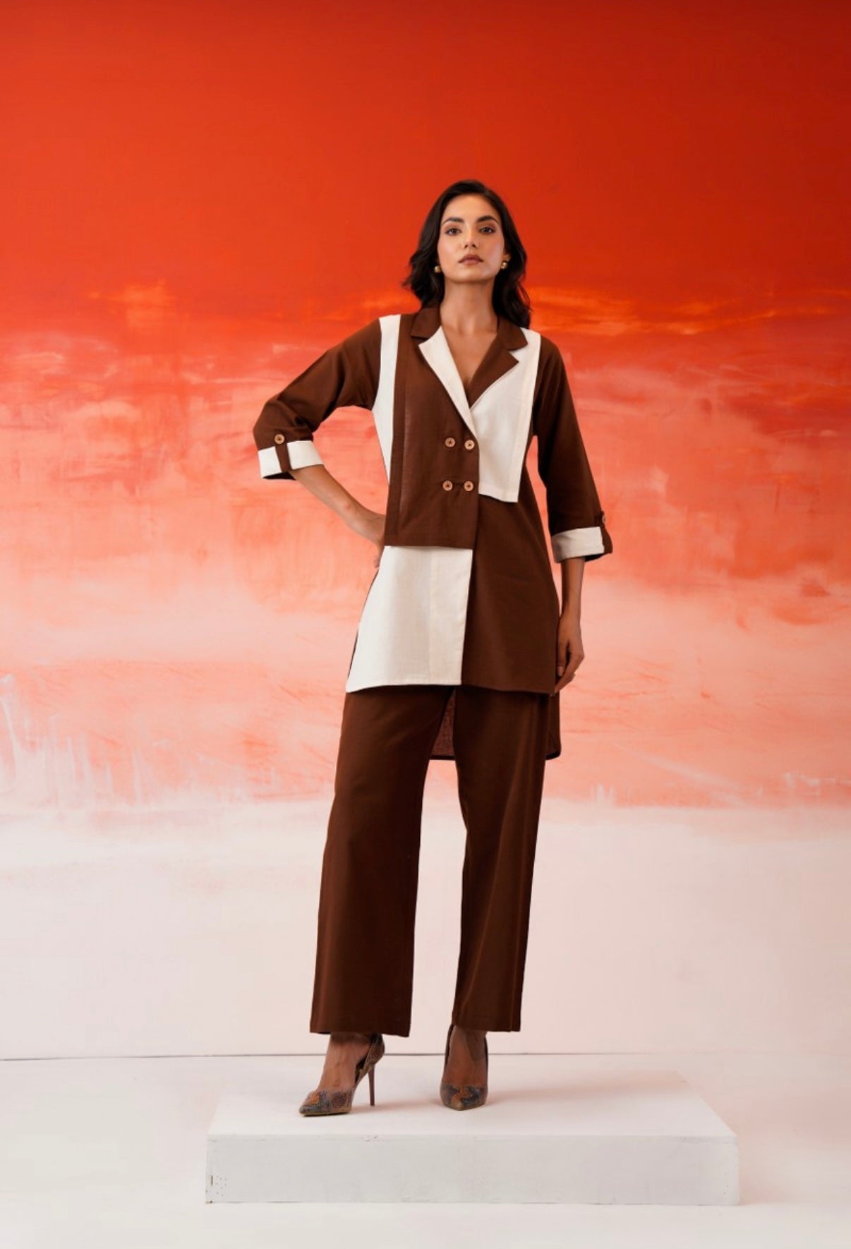 Contemporary Dual-Tone Statement Set