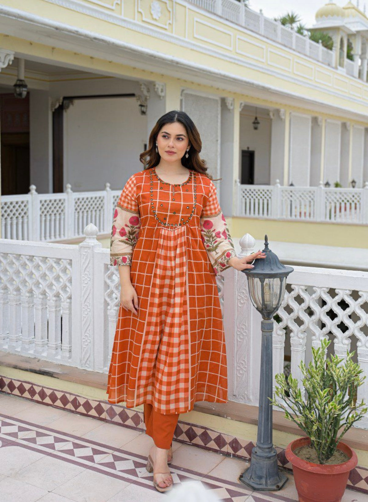 Cinnamon Blossom Charm Kurta Set