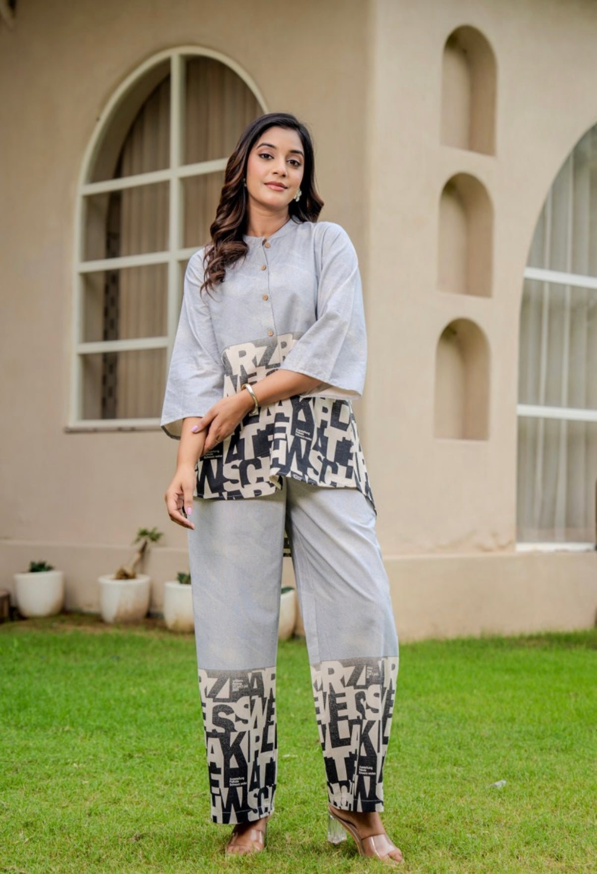 Monochrome Letter Luxe Set