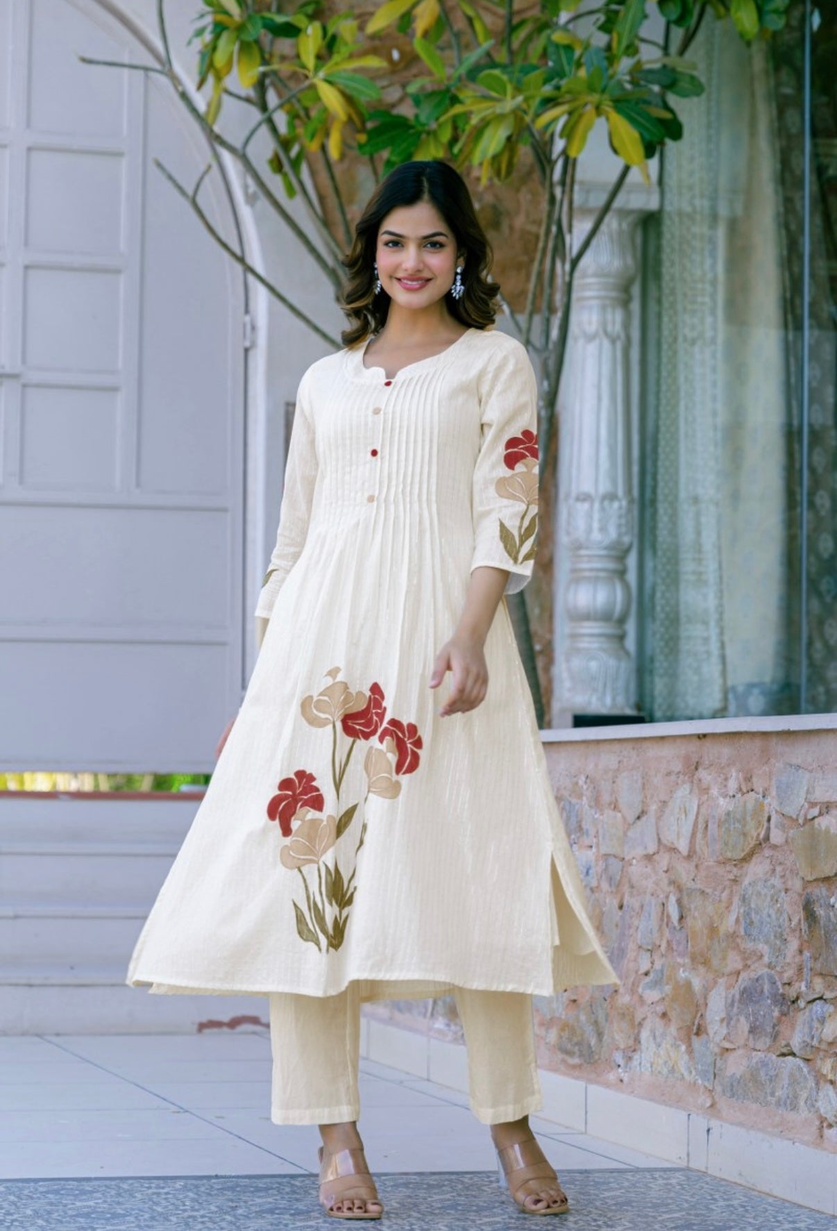 KAYA OFF WHITE FLORAL EMBROIDERED COTTON SUIT SET