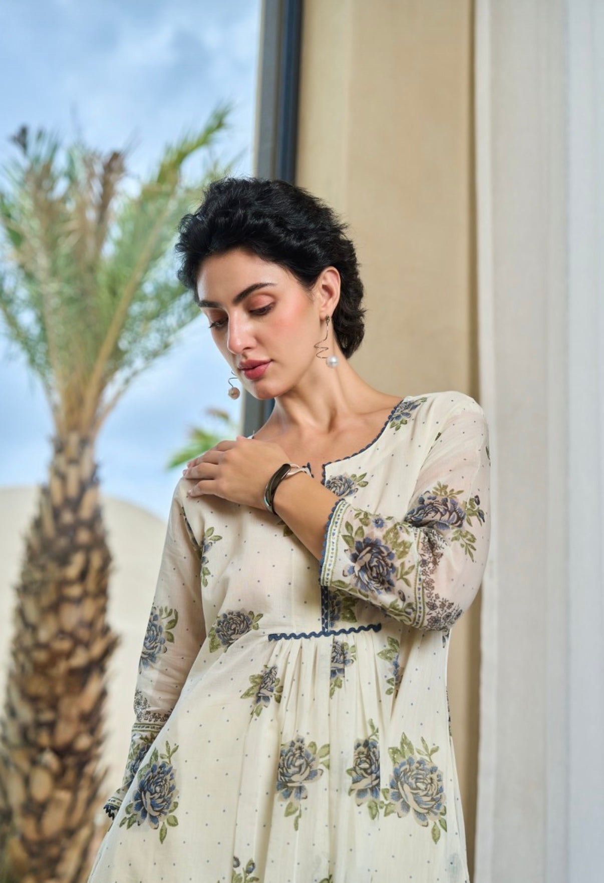 Ivory Bloom Rose Printed Kurta Set