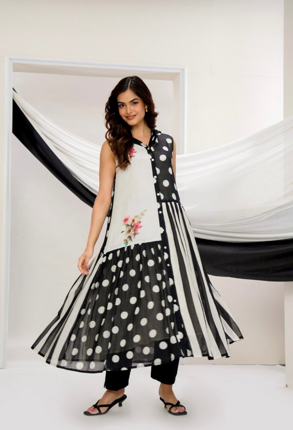 Timeless Black & White Beauty – Dots & Stripes Mal Cotton Kurta Set