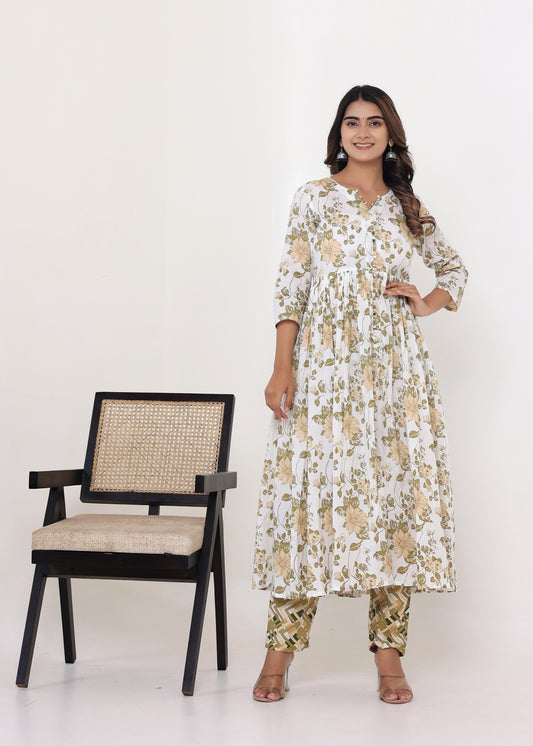 Blooming Kurta pant set Off-white