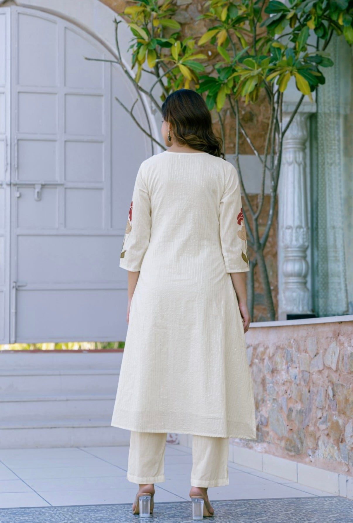 KAYA OFF WHITE FLORAL EMBROIDERED COTTON SUIT SET
