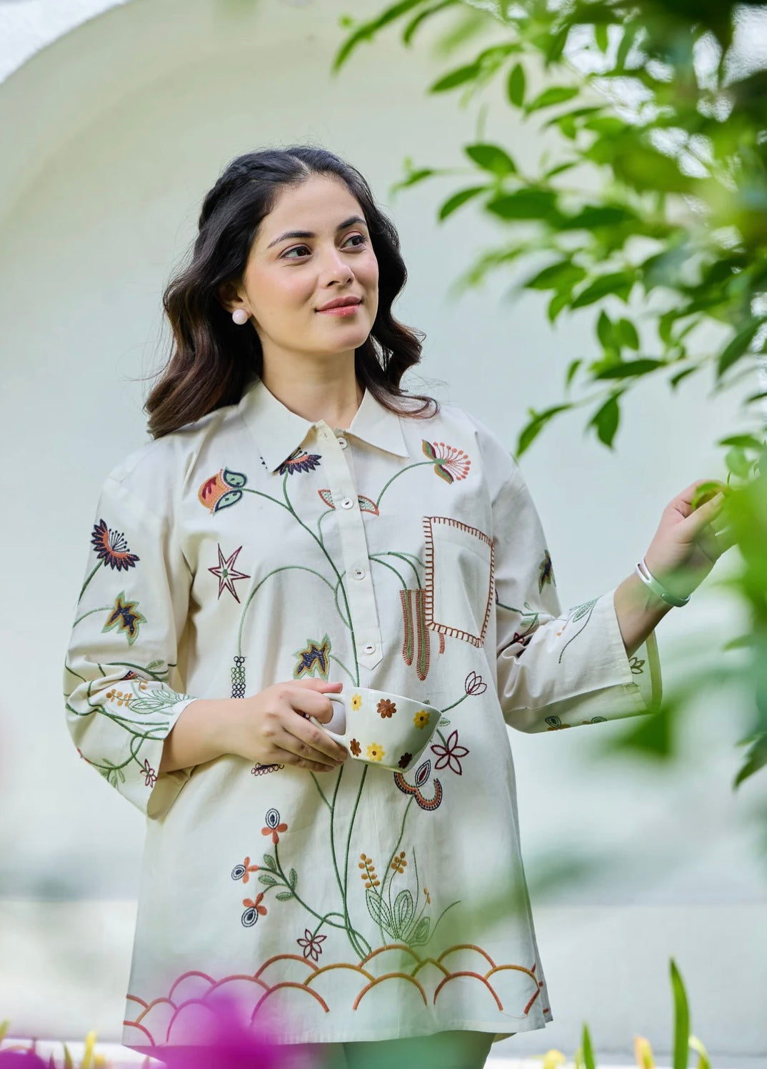 IVORY COTTON POPLIN EMBROIDERED SHIRT WITH STRAIGHT PANTS ELEGANT SUMMER CO-ORD SET