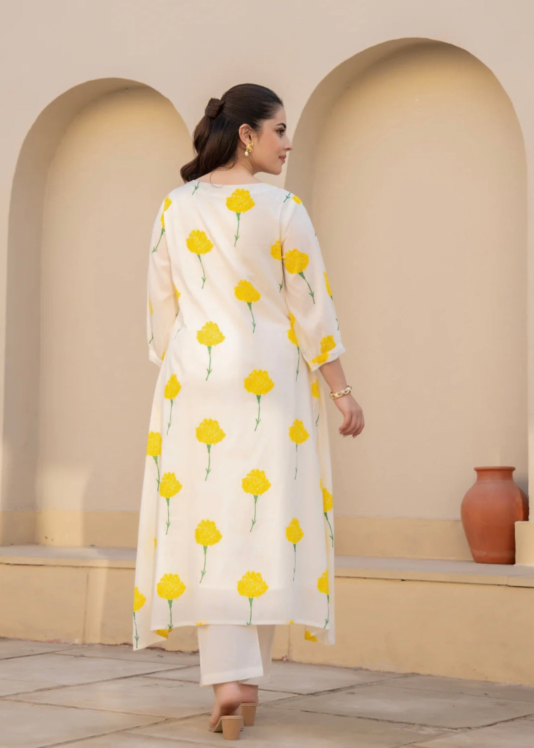 WHITE & YELLOW FLORAL PRINTED COTTON KURTA SET FOR WOMEN KURTA WITH PANTS