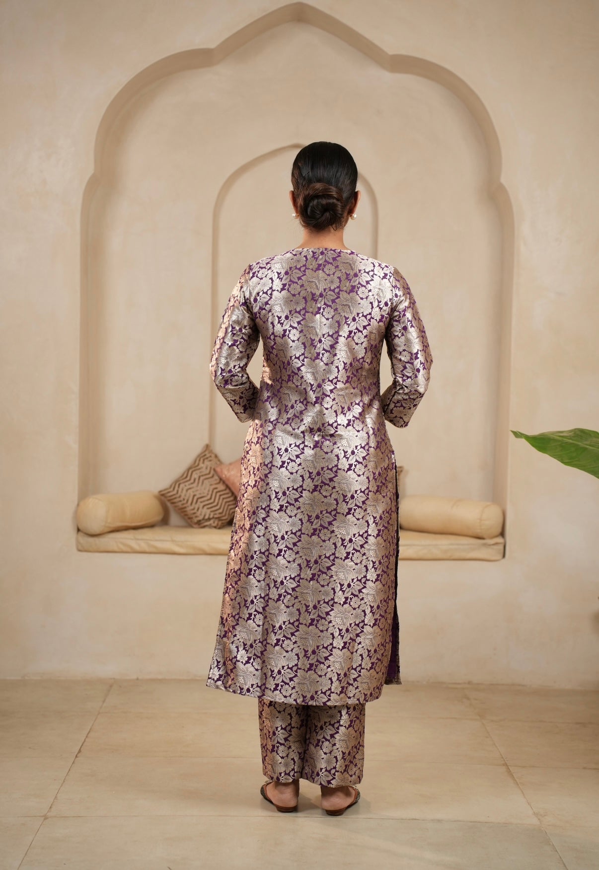 Amethyst Bloom Banarasi Kurta Set
