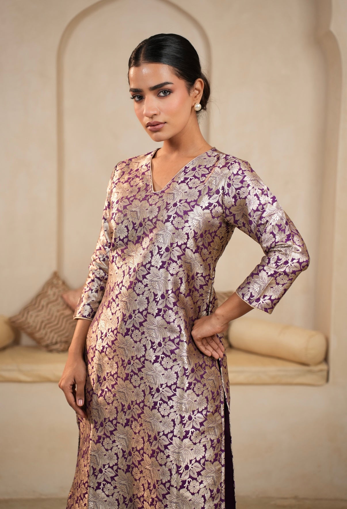 Amethyst Bloom Banarasi Kurta Set