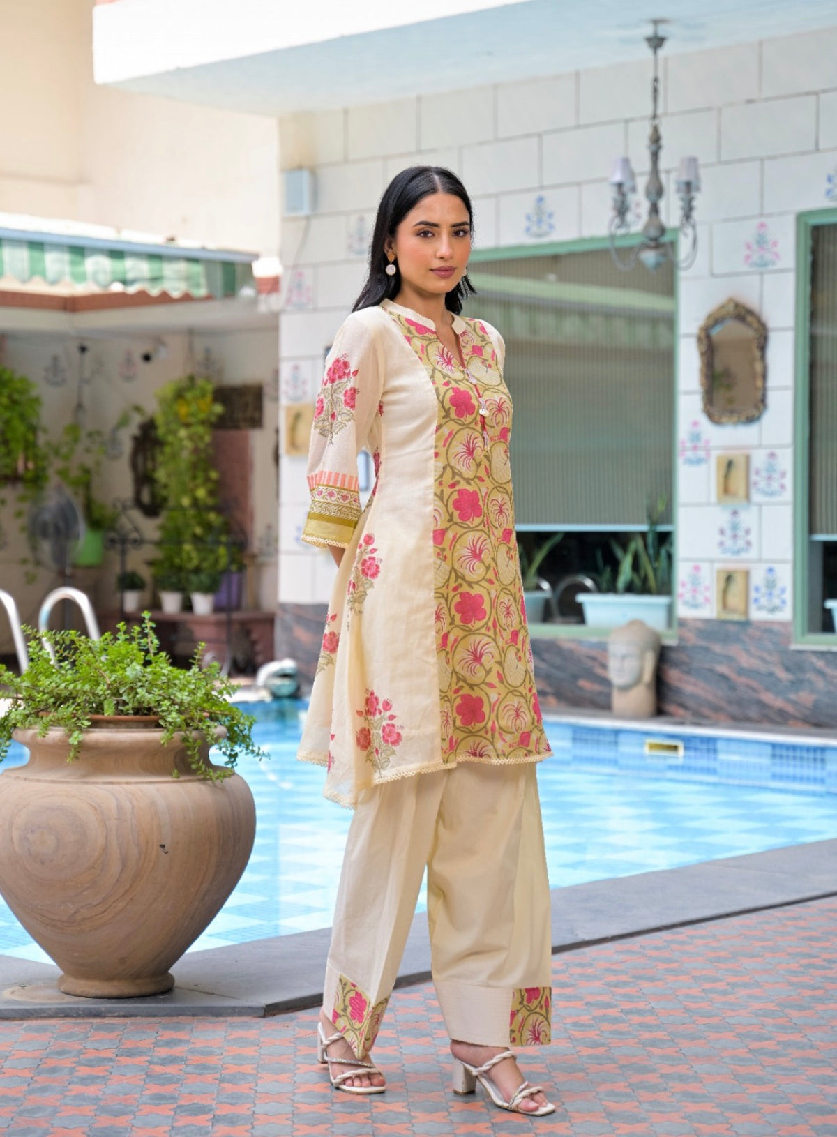 Fuchsia medley floral fusion farshi set