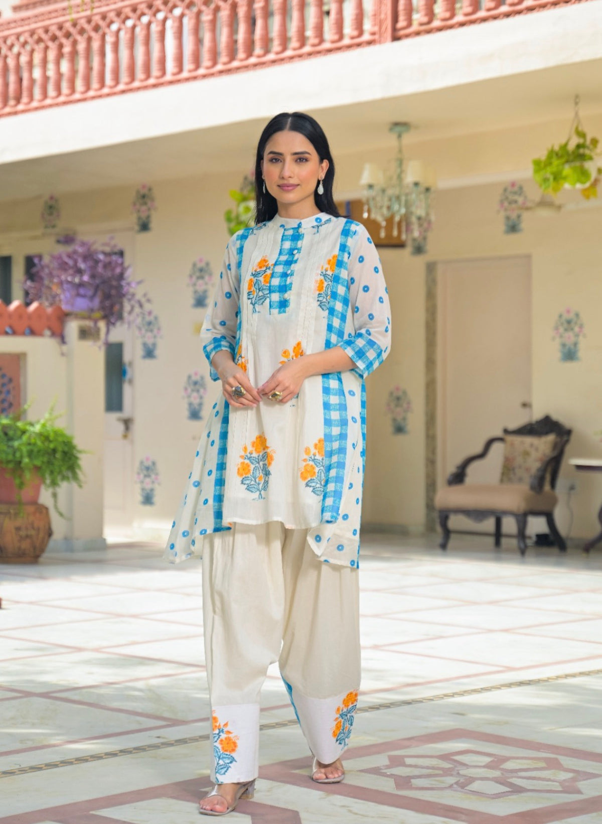Azure checkered floral farshi set