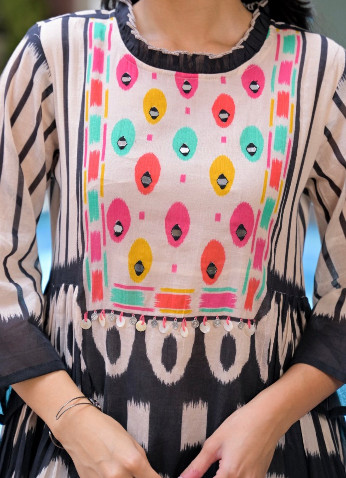 Urban ikkat fusion farshi set