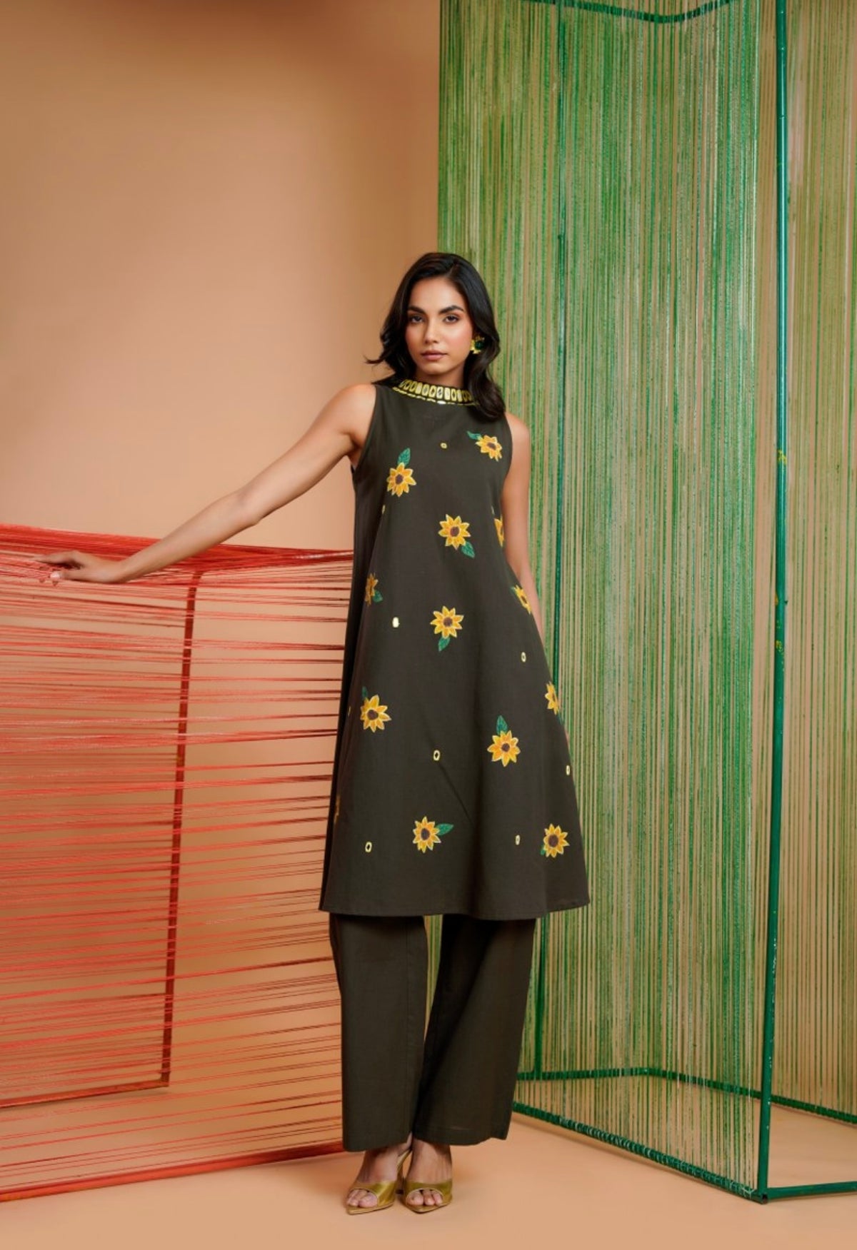 Midnight sunflower bloom kurta set