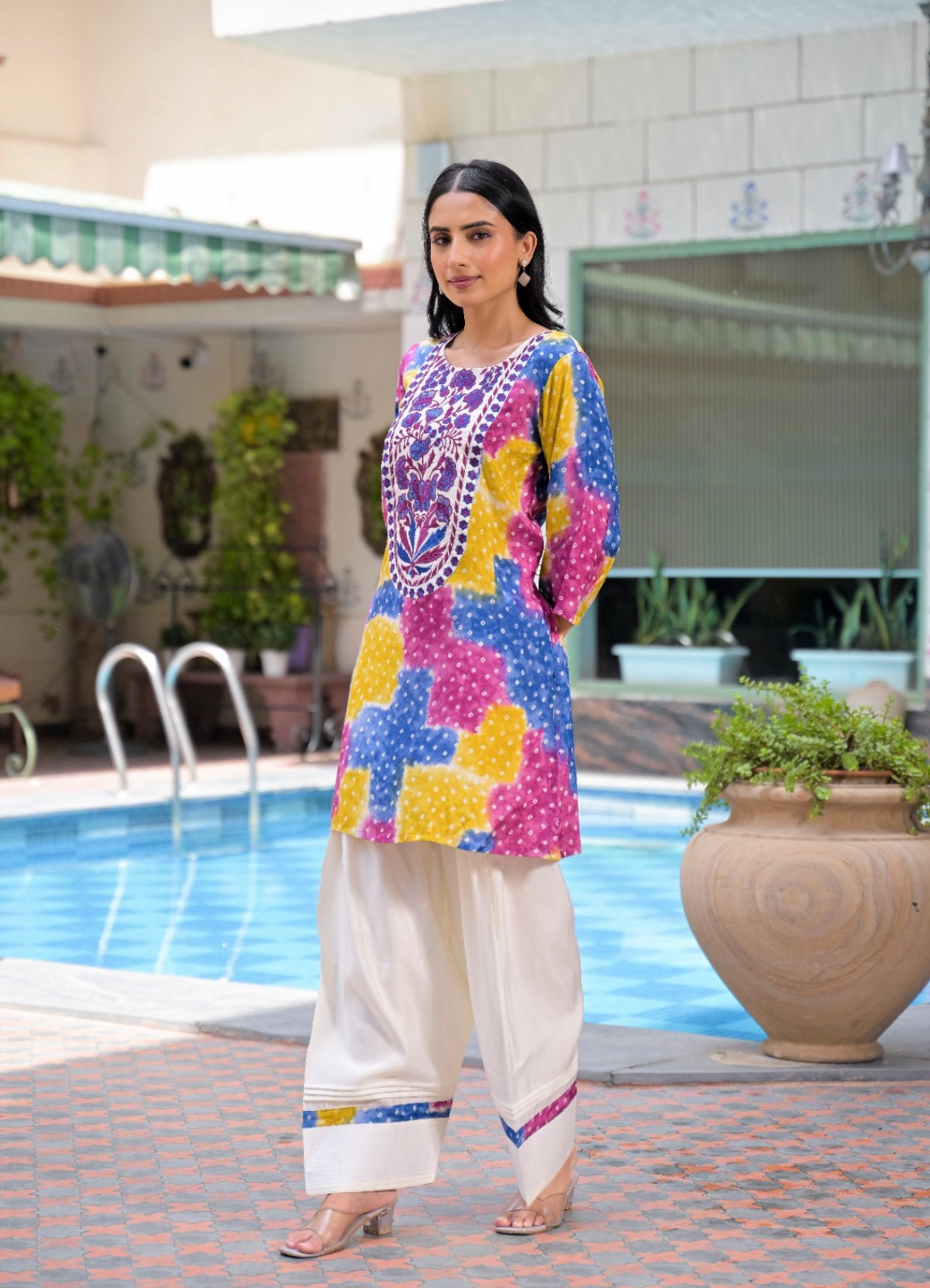 Prismatic bandhani artisanal farshi set