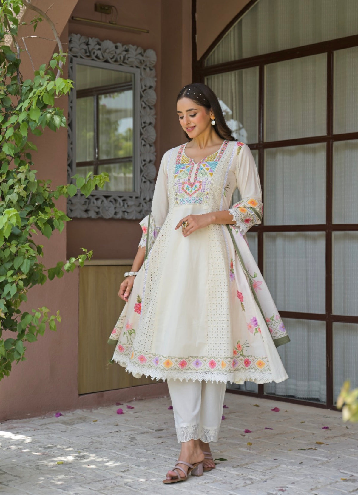 Meher floral noor kurta set