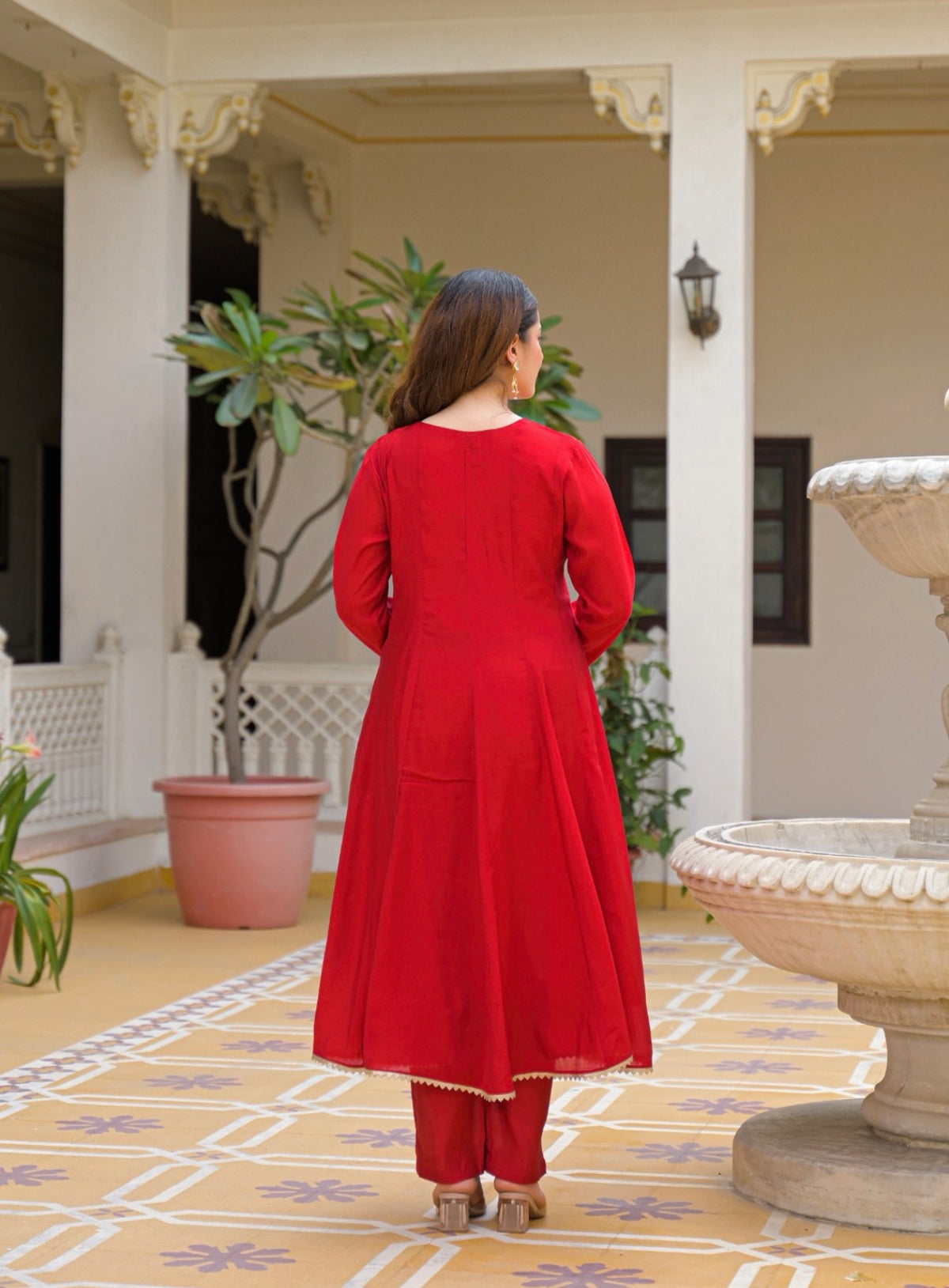 Scarlet charm ethnic suit set