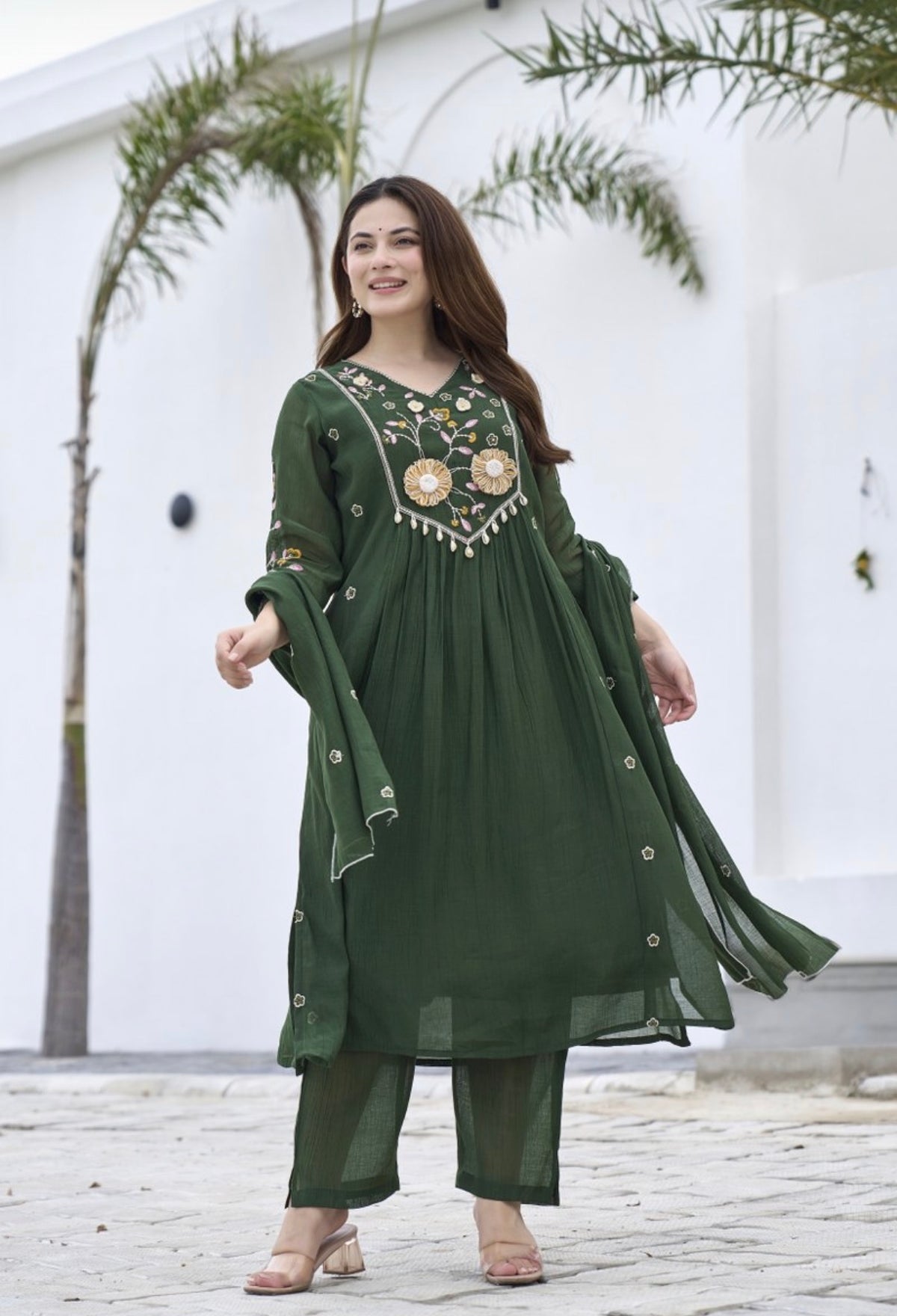 Emerald meadow embroidered suit set