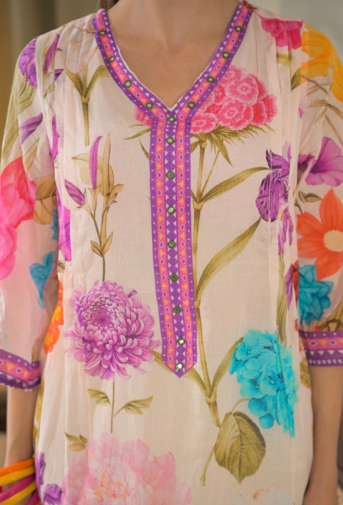 Floral fiesta elegance kurta set