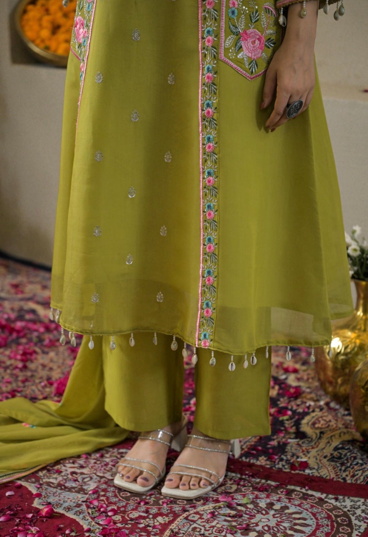 Spring lime grace suit set