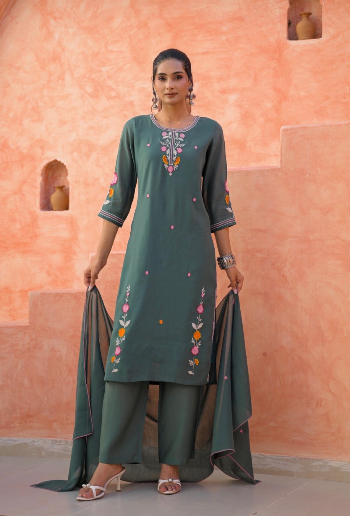 Deep pine bloom suit set