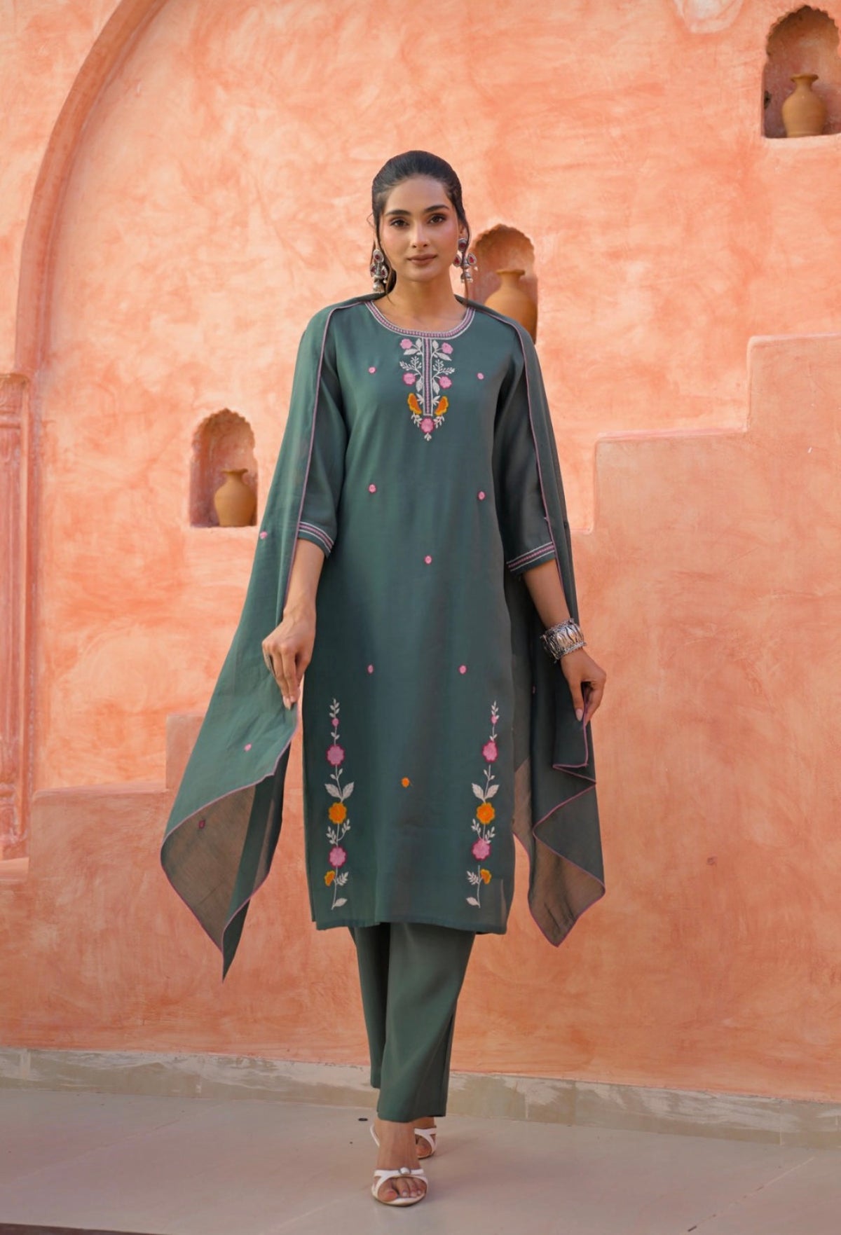 Deep pine bloom suit set