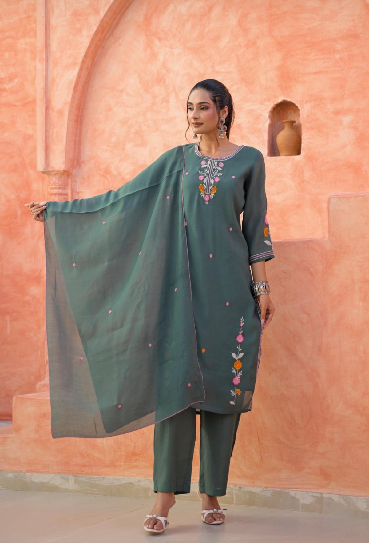 Deep pine bloom suit set