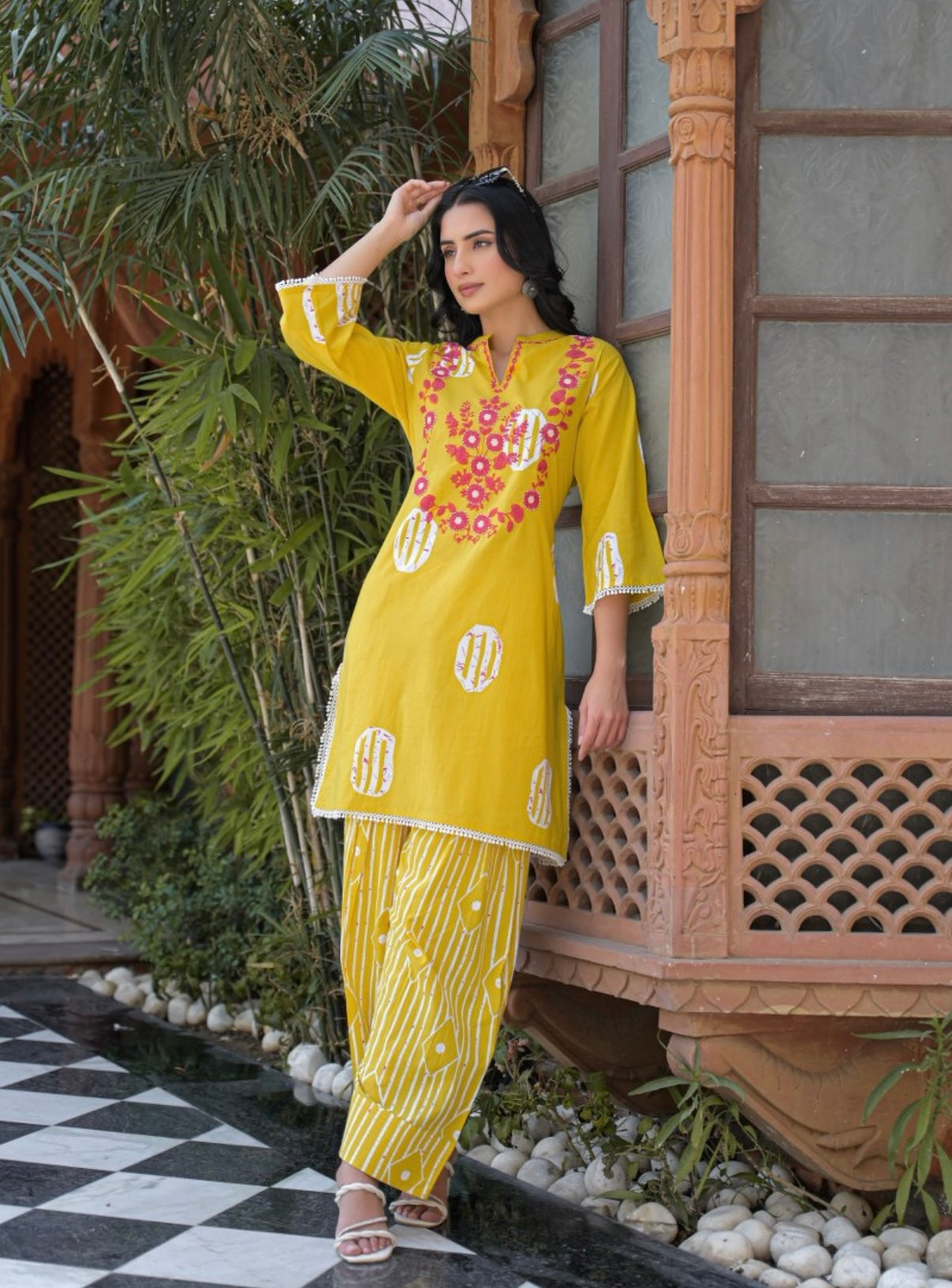 Gulabi Bahaar Ethnic Co-ord Set