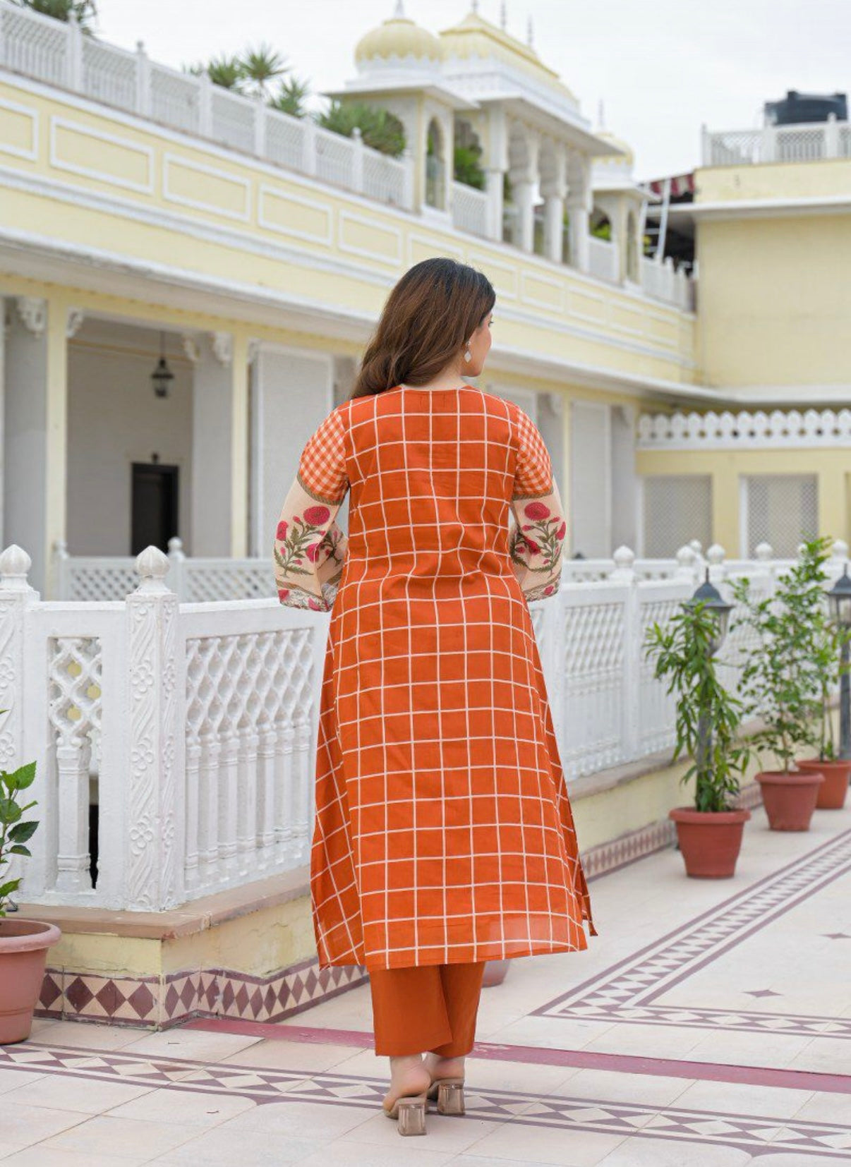 Cinnamon Blossom Charm Kurta Set