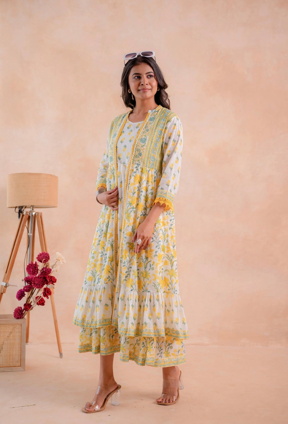 FLORAL SUNLIT MIDI DRESS
