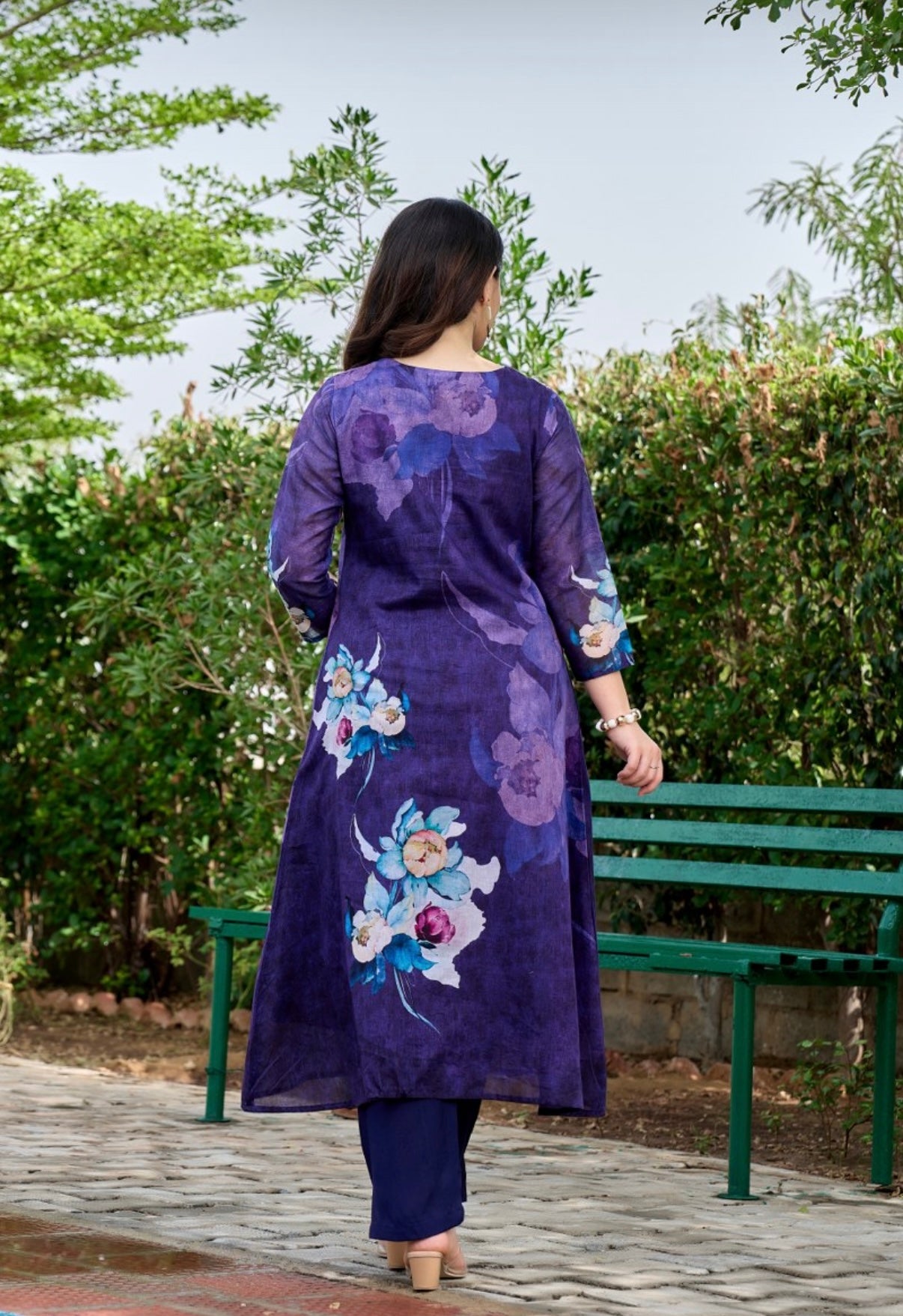 Royal Iris Printed Kurta Set