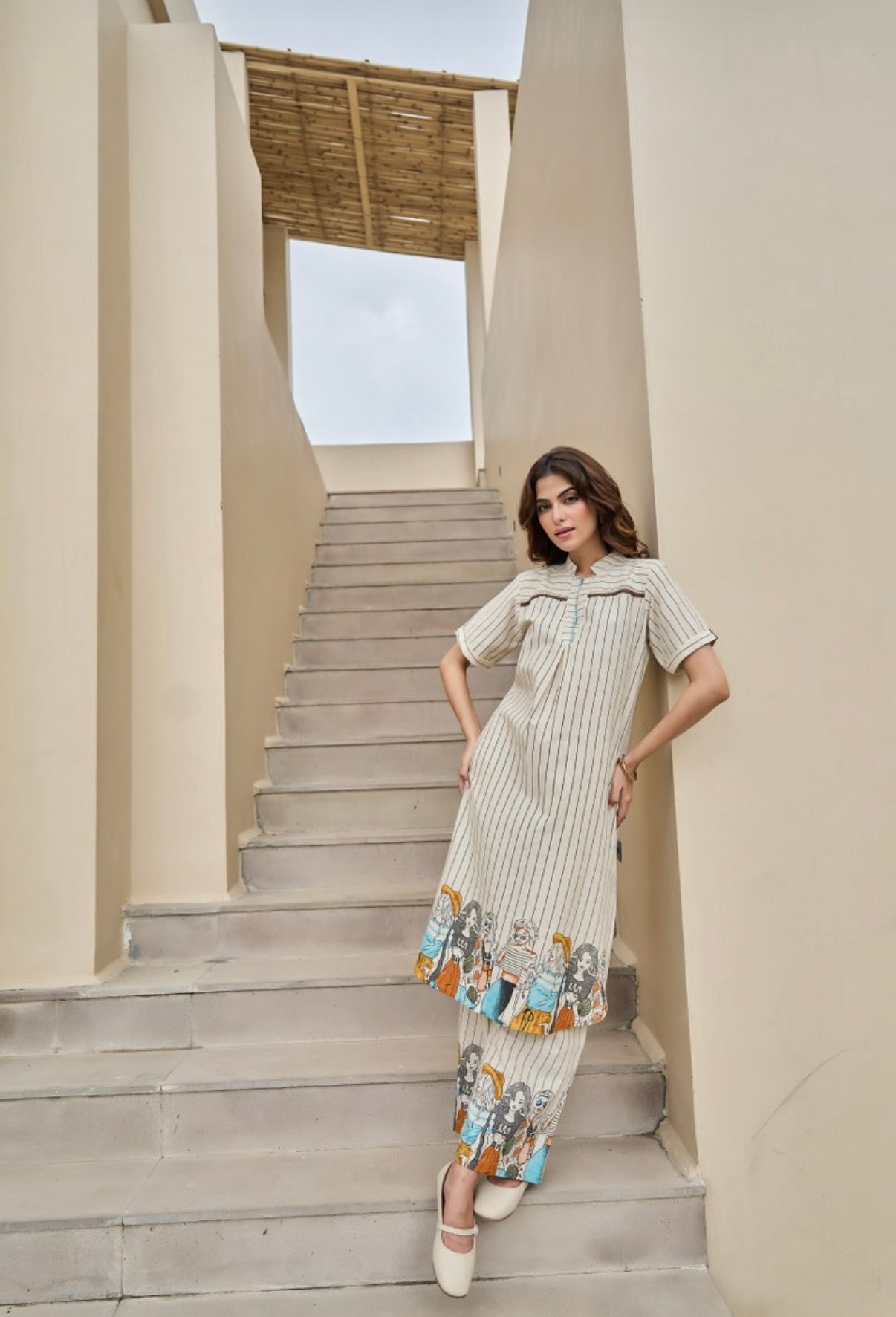 Lines and leisure in Cream & Charcoal Kurta Set
