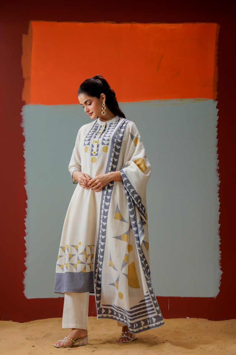 Golden Axis Ivory Kurta Set