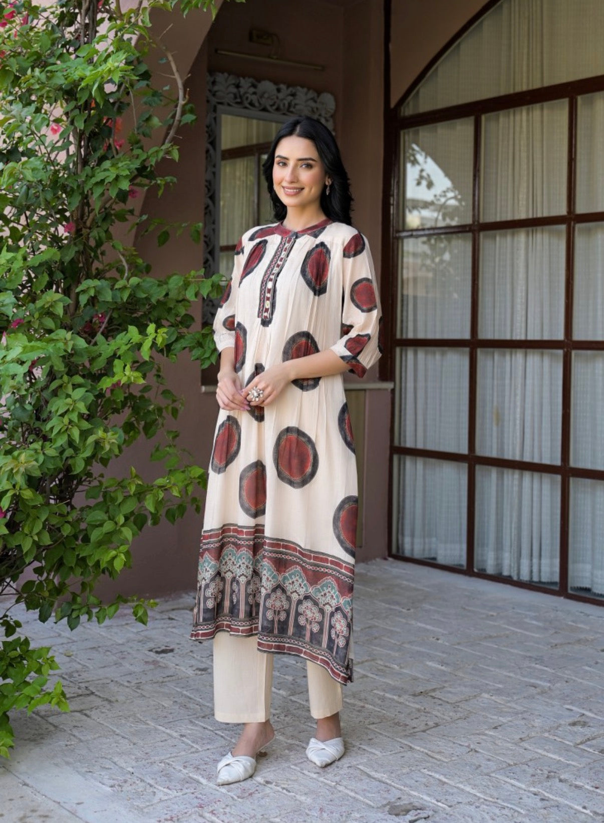 Rustic Elegance Motif Kurta Set